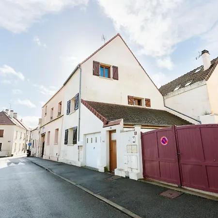 Apartament Roissy Appartements Roissy-en-France